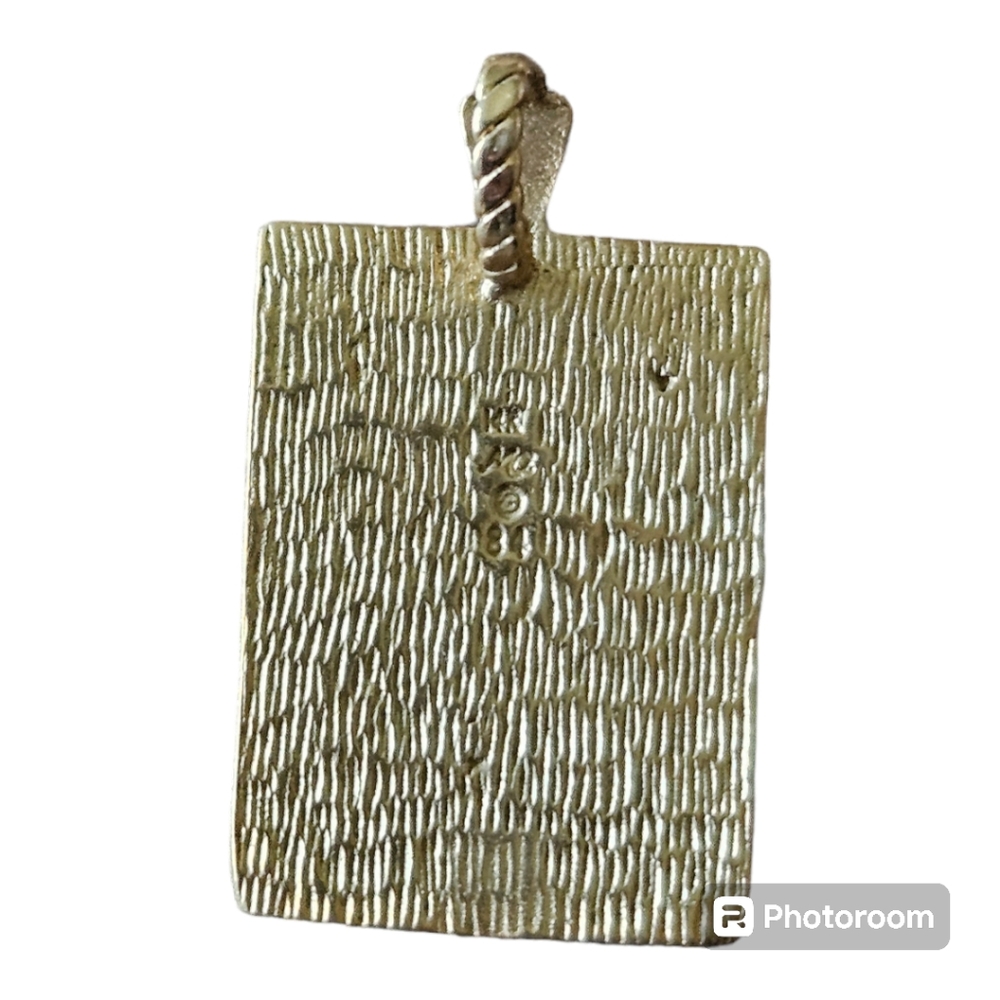 1" Vintage 14k Diamond Cut Rabbit Head Pendant - Picture 2 of 6